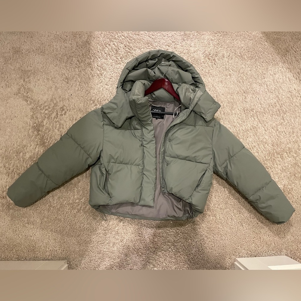 ZARA PUFFER JACKET